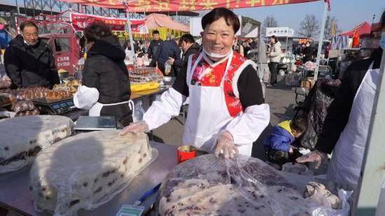 年集赶出新风尚!来山东赶集可能要拼网速(图3) 年集赶出新风尚!来山东赶集可能要拼网速(图3)